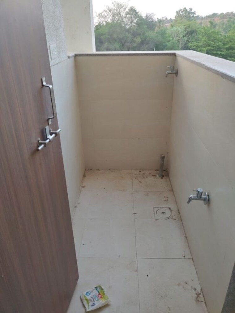 Bathroom, maple-feel-bliss 1 Bedroom 560 Sq.Ft. Apartment In Bavdhan Pune 9814192