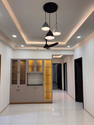 Room in 3 BHK Apartment at Sobha Manhattan Towers Town Park, Hosur Road – for Rent