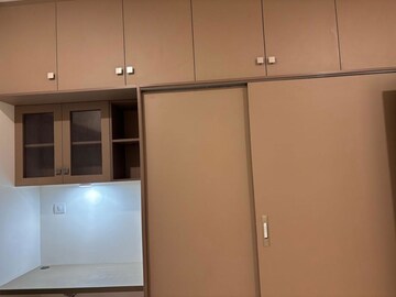 Room in 3 BHK Apartment at Sobha Manhattan Towers Town Park, Hosur Road – for Rent