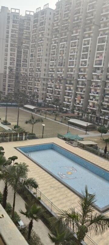 Swimming Pool in 3 BHK Apartment at Galaxy North Avenue ll, Gaur City 2 – for Rent