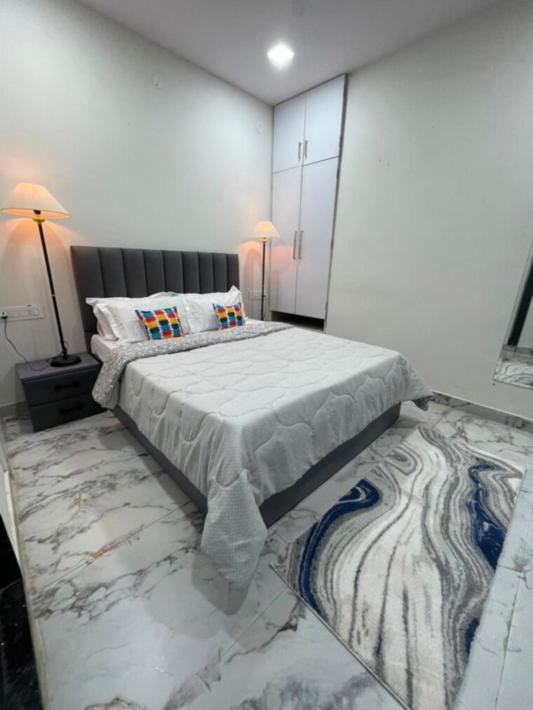 Bedroom, sector 31 1 Bedroom 680 Sq.Ft. Builder Floor In Sector 31 Gurgaon 9814342