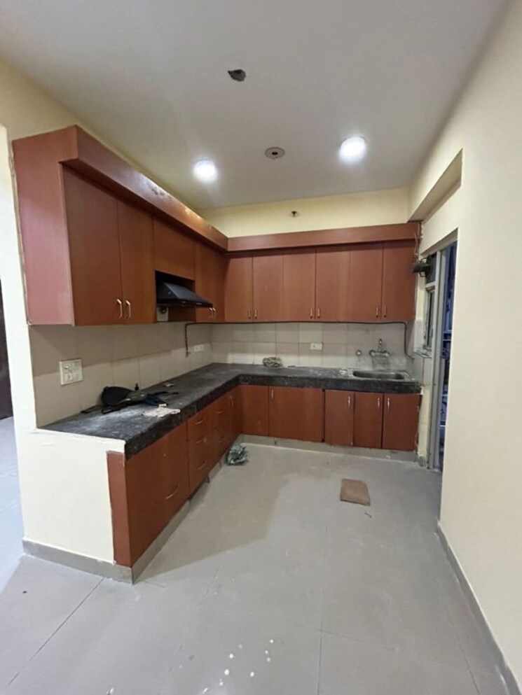 Kitchen, gaur-city-2-14th-avenue 3 Bedroom 1300 Sq.Ft. Apartment In Sector 16c Greater Noida Greater Noida 9814343