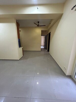3 BHK Apartment For Rent in Gaur City 2 - 14th Avenue, Sector 16c Greater Noida