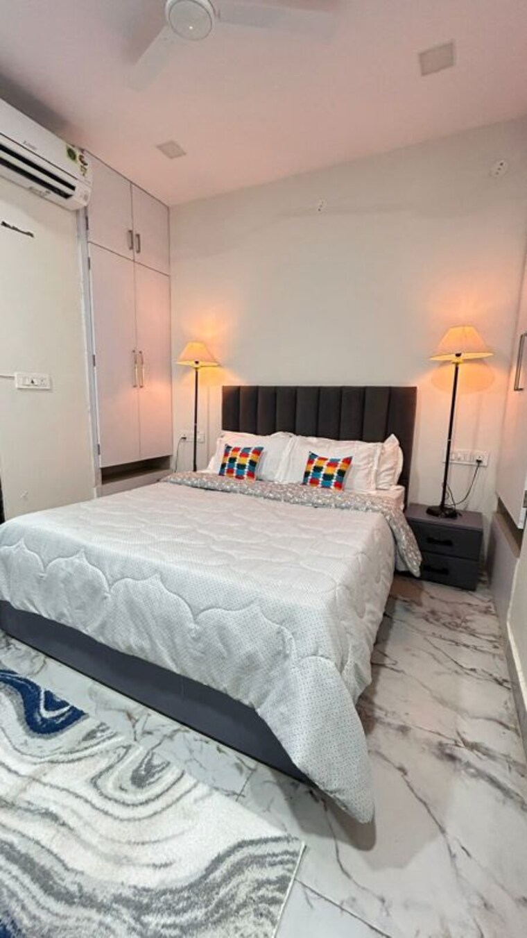 Bedroom, sector 31 1 Bedroom 690 Sq.Ft. Builder Floor In Sector 31 Gurgaon 9814406