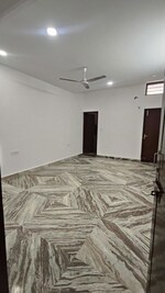 2 BHK 1800 Sq.Ft. Builder Floor in Sector 17