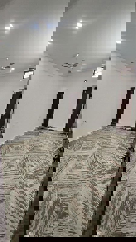 2 BHK Builder Floor For Rent in Sector 17