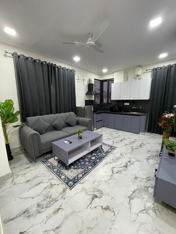 Living Room in 1 BHK Builder Floor at Sector 31 – for Rent