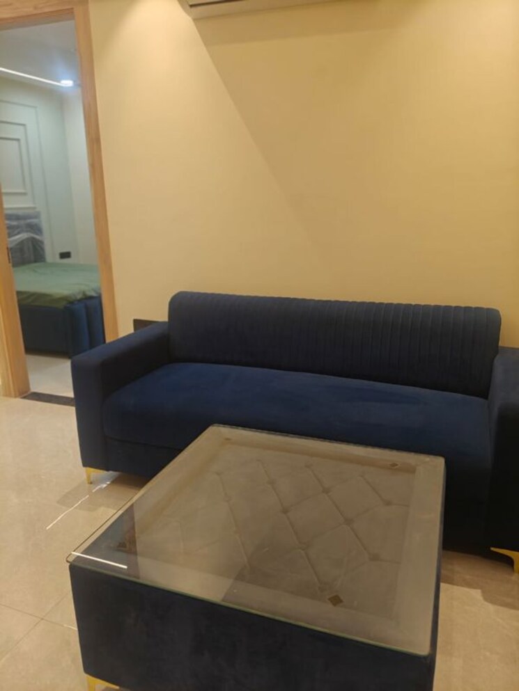 Living Room, sector 42 1 Bedroom 690 Sq.Ft. Builder Floor In Sector 42 Gurgaon 9814564