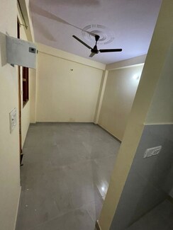 1.5 BHK Builder Floor For Rent in New Ashok Nagar