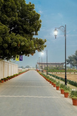  Plot For Sale in Sohna Sector 4
