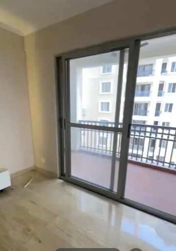 Room in 3 BHK Apartment at Eiffel Vivassa Estate, Bagiamau – for Rent