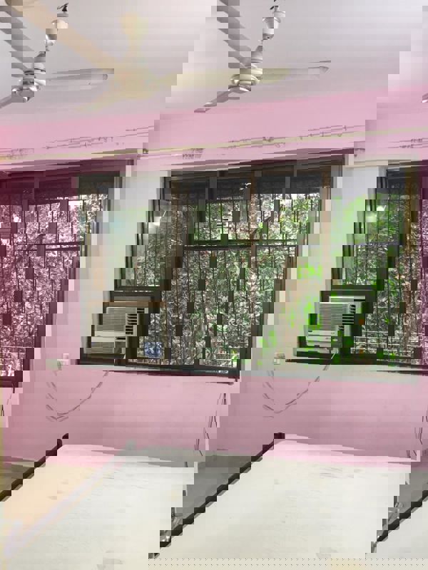 3 BHK + Pooja Room,Servant Room,Store Room 1000 Sq.Ft. Apartment in Ivory Towers CHS LTD