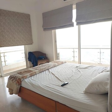 Bedroom in 4 BHK Apartment at Indiabulls Sky Forest, Dighe Nagar – for Sale