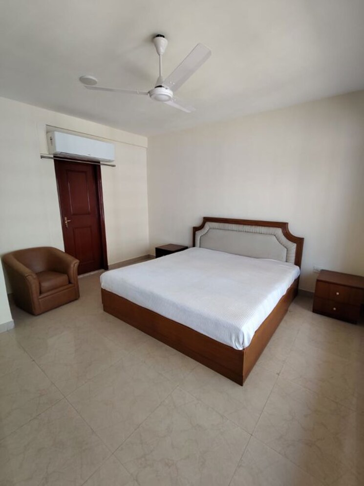 Bedroom, sanghi-residency 4 Bedroom 3080 Sq.Ft. Apartment In Prabhadevi Mumbai 9814904