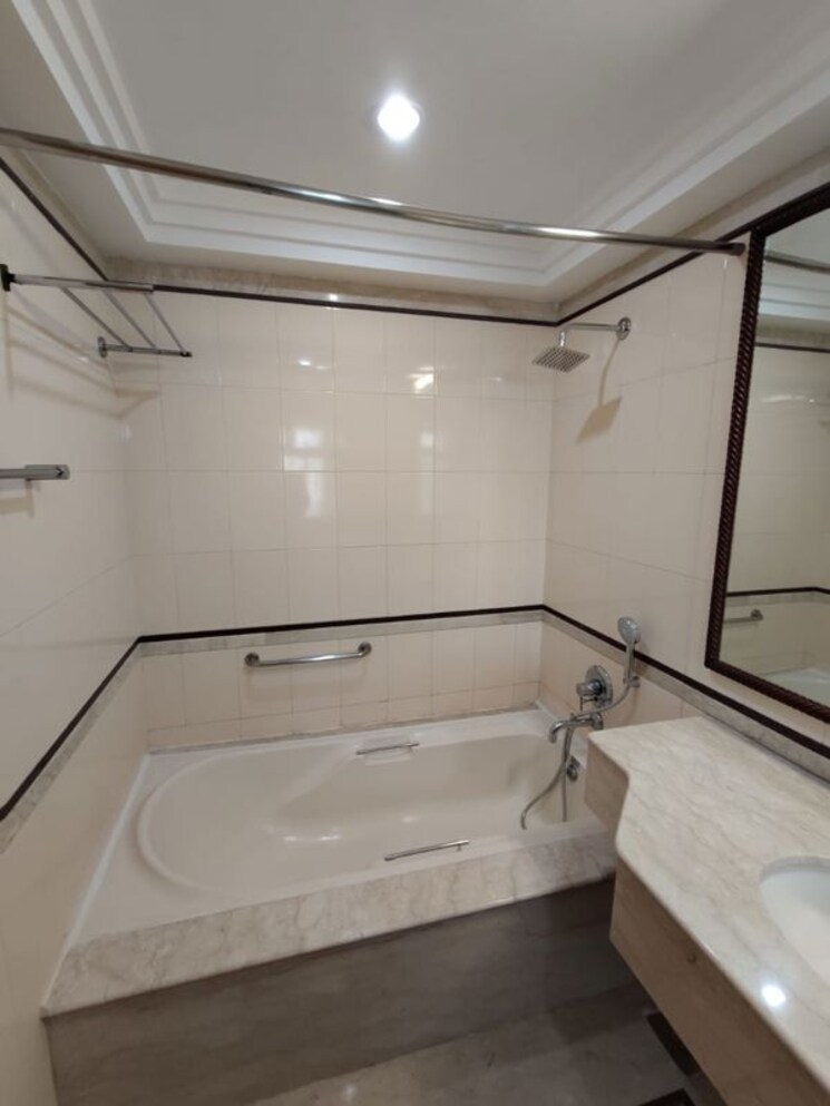 Kitchen, sanghi-residency 4 Bedroom 3080 Sq.Ft. Apartment In Prabhadevi Mumbai 9814904