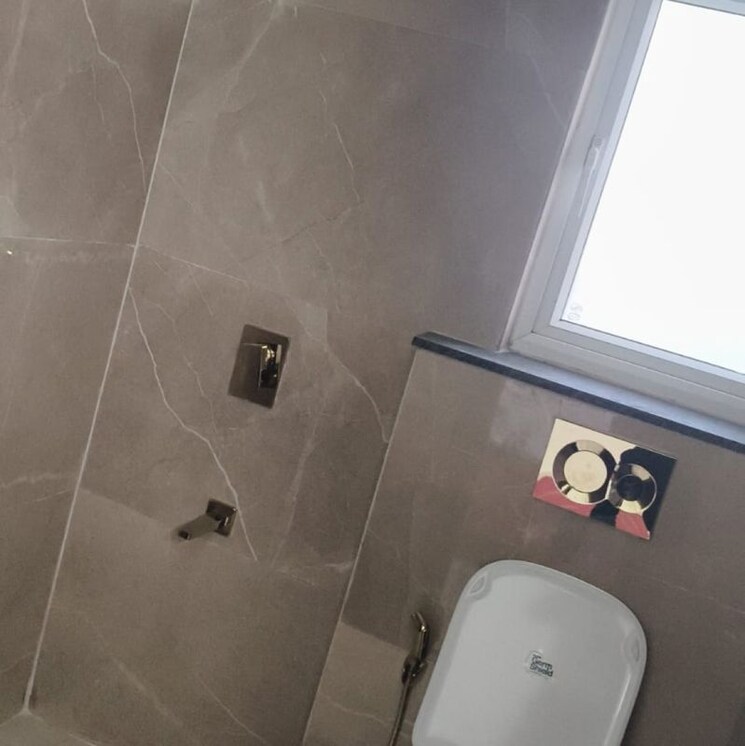 Bathroom, smart-world-orchard 3 Bedroom 1630 Sq.Ft. Apartment In Sector 61 Gurgaon 9815214