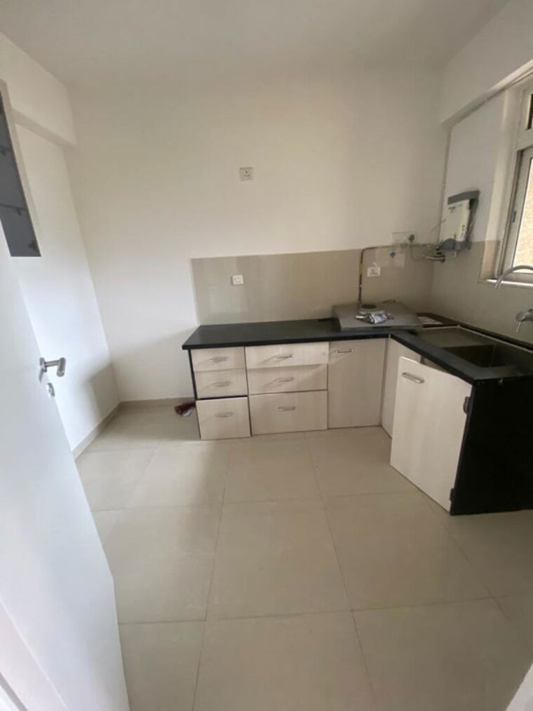 Kitchen, hiranandani-obelia-the-walk 2.5 Bedroom 650 Sq.Ft. Apartment In Ghodbunder Road Thane 9815258