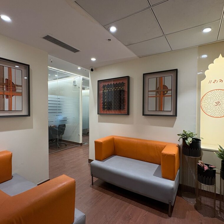 Living Room, netaji subhash place Commercial Office Space 1150 Sq.Ft. In Netaji Subhash Place Delhi 9815184