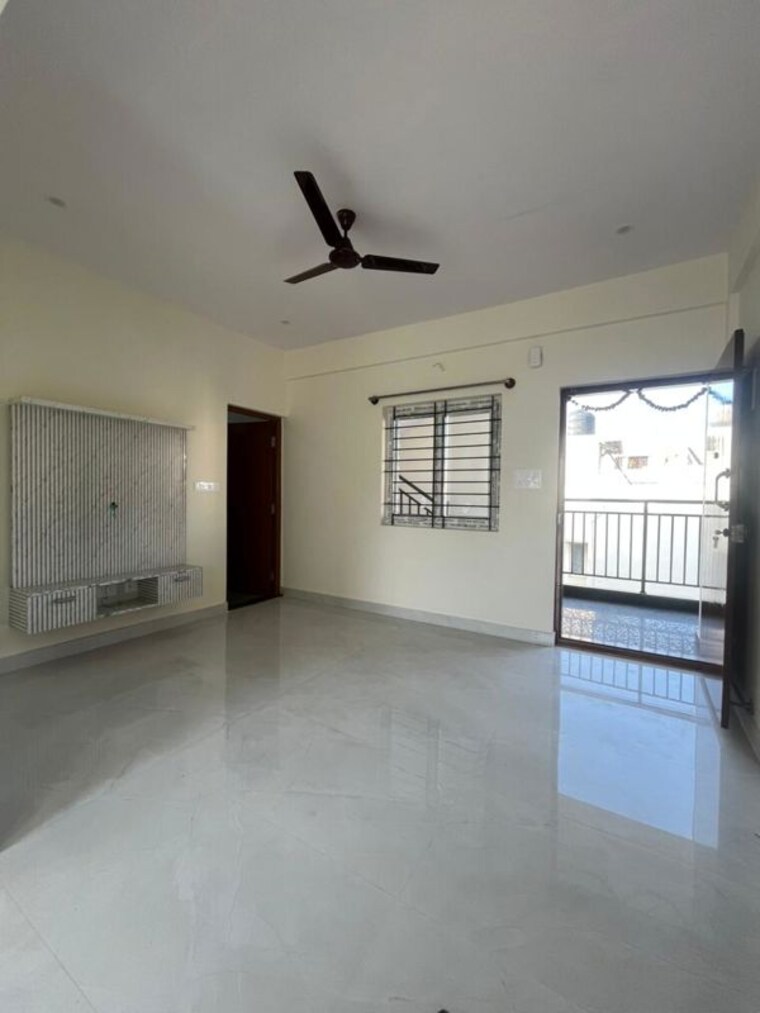 Room, hsr layout 1 Bedroom 600 Sq.Ft. Builder Floor In Hsr Layout Bangalore 9815263