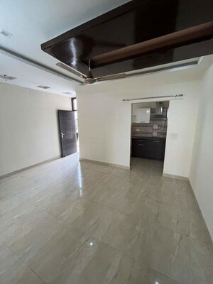2 BHK Builder Floor For Rent in Sector 57