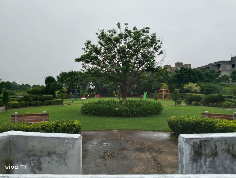Garden, terra-city-2  900 Sq.Ft. Plot In Sector 64 Bhiwadi 9815166