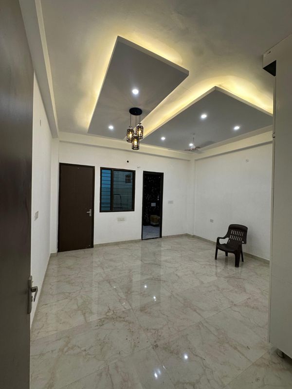 3 BHK 100 Sq.Yd. Apartment in Radha Garden