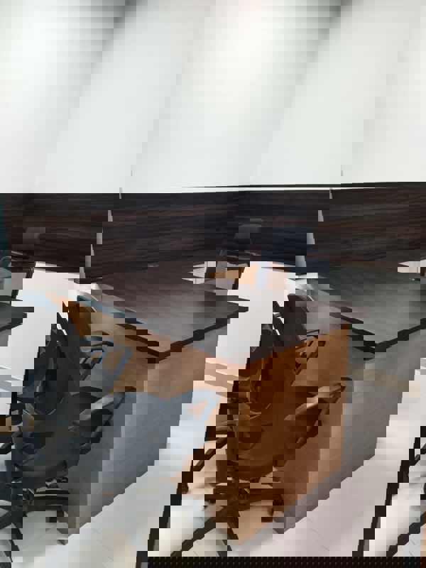 Office Space For Rent in Mani Casadona