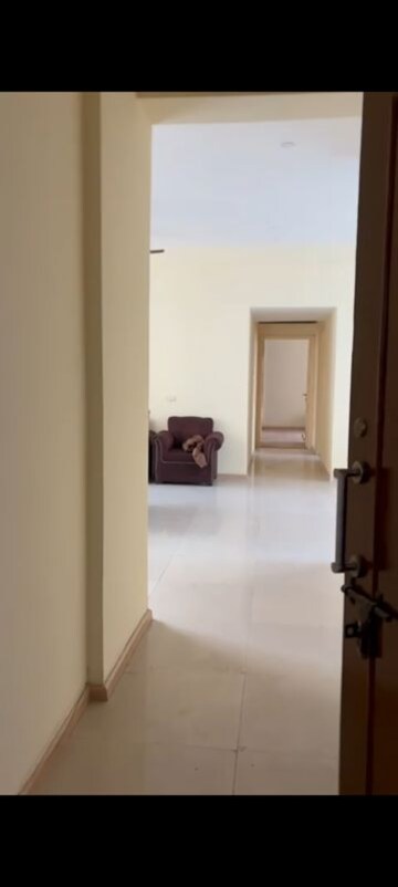Bathroom in 3 BHK Apartment at Unitech Horizon, Pi Greater Noida – for Rent