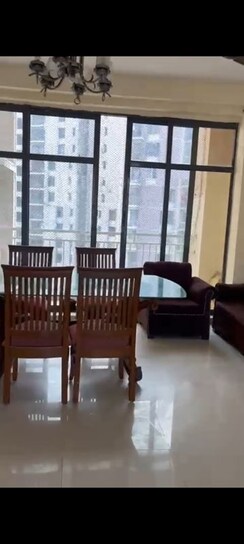 3 BHK + Study Room Apartment For Rent in Unitech Horizon
