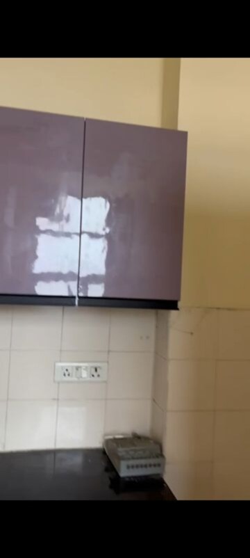 Furnished Amenities in 3 BHK Apartment at Unitech Horizon, Pi Greater Noida – for Rent