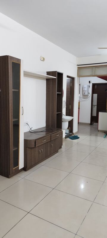 Room in 2 BHK Apartment at GR Maithri, Cambridge Layout – for Rent