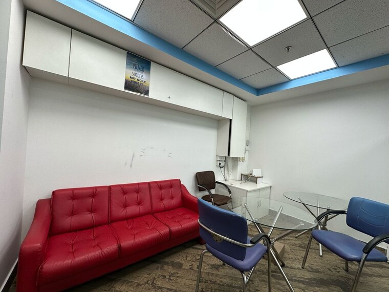 Team Area, vipul-business-park Commercial Office Space 2000 Sq.Ft. In Tikri Gurgaon 9815375