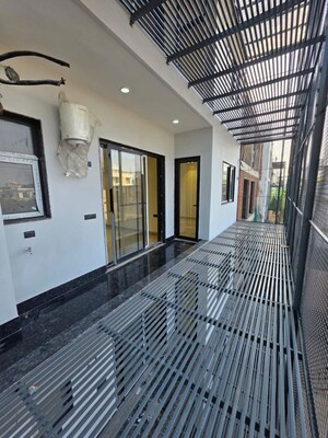 Balcony in 3 BHK Builder Floor at Ansal Sushant Lok I, Sector 43 – for Sale