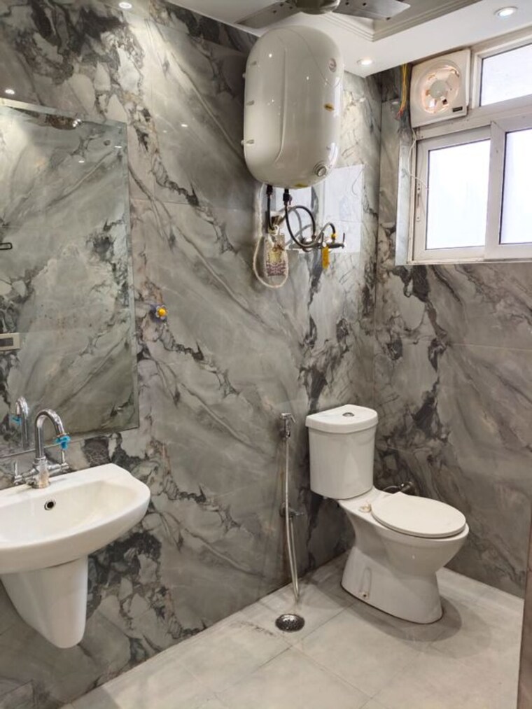 Bathroom, gls-avenue-51 3 Bedroom 928 Sq.Ft. Apartment In Sector 92 Gurgaon 9815387