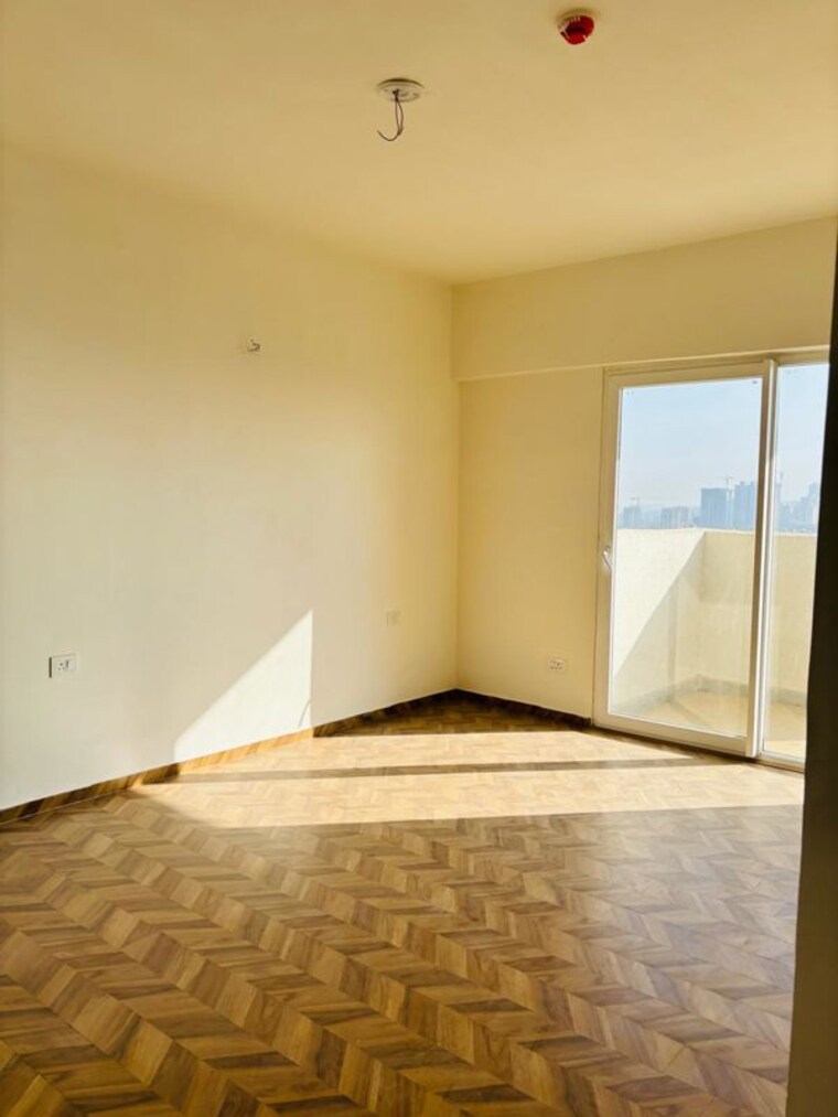 Room, tulip-yellow 3 Bedroom 1704 Sq.Ft. Apartment In Sector 69 Gurgaon 9815563