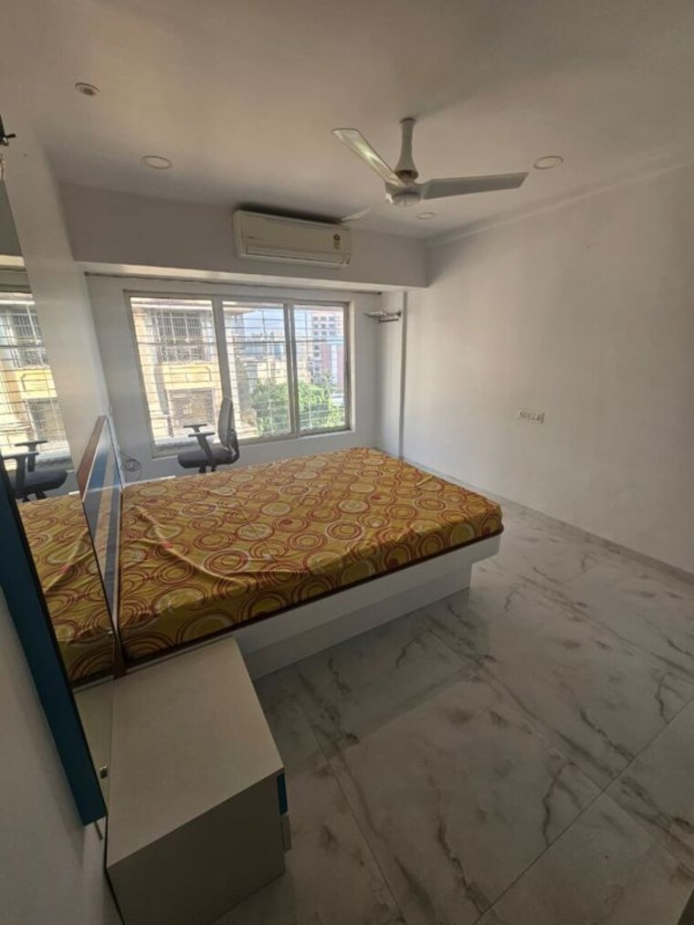 Bedroom, om-viraj-apartment 1 Bedroom 715 Sq.Ft. Apartment In Andheri West Mumbai 9815688