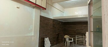  Shop – Exterior View View at Guruwar Peth - for Rent