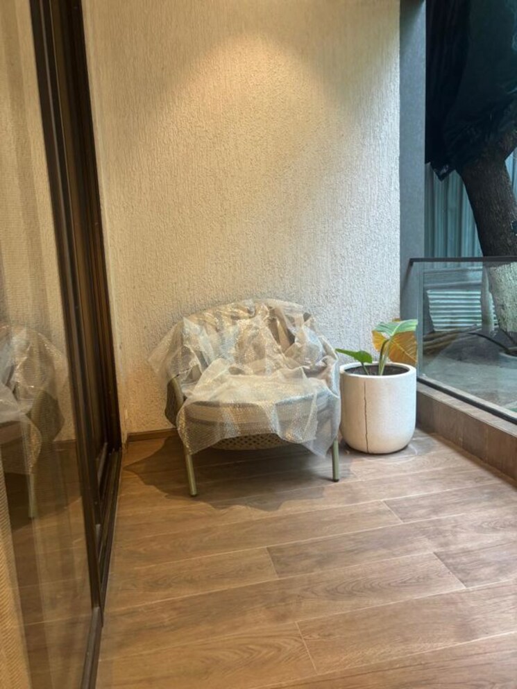 Living Room, andheri west 5 Bedroom 2700 Sq.Ft. Apartment In Andheri West Mumbai 9815773