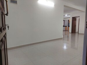 Room in 3 BHK Builder Floor at Hsr Layout – for Rent