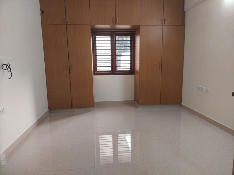 Room, hsr layout 3 Bedroom 2000 Sq.Ft. Builder Floor In Hsr Layout Bangalore 9815769