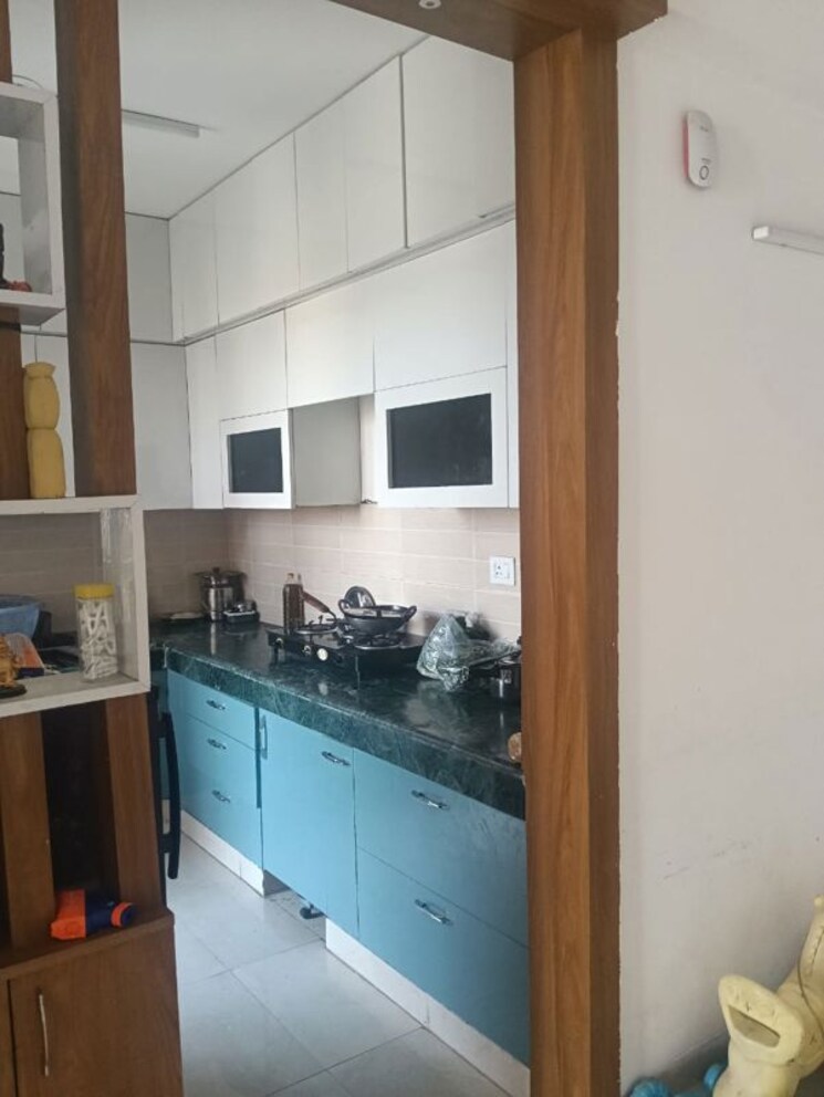 Kitchen, bptp-parkland-pride-phase-2 4 Bedroom 278 Sq.Yd. Builder Floor In Sector 77 Faridabad 9815786