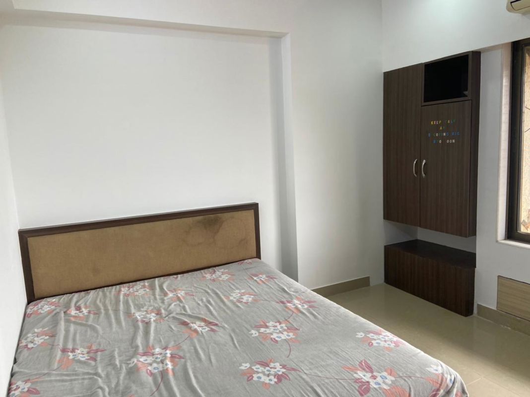 3 BHK + Pooja Room,Servant Room,Extra Room 1000 Sq.Ft. Apartment in Ivory Towers CHS LTD