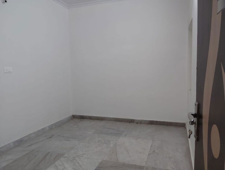 Room, apex-anuradha-apartments 2 Bedroom 60 Sq.Yd. Apartment In Paschim Vihar Delhi 9816115