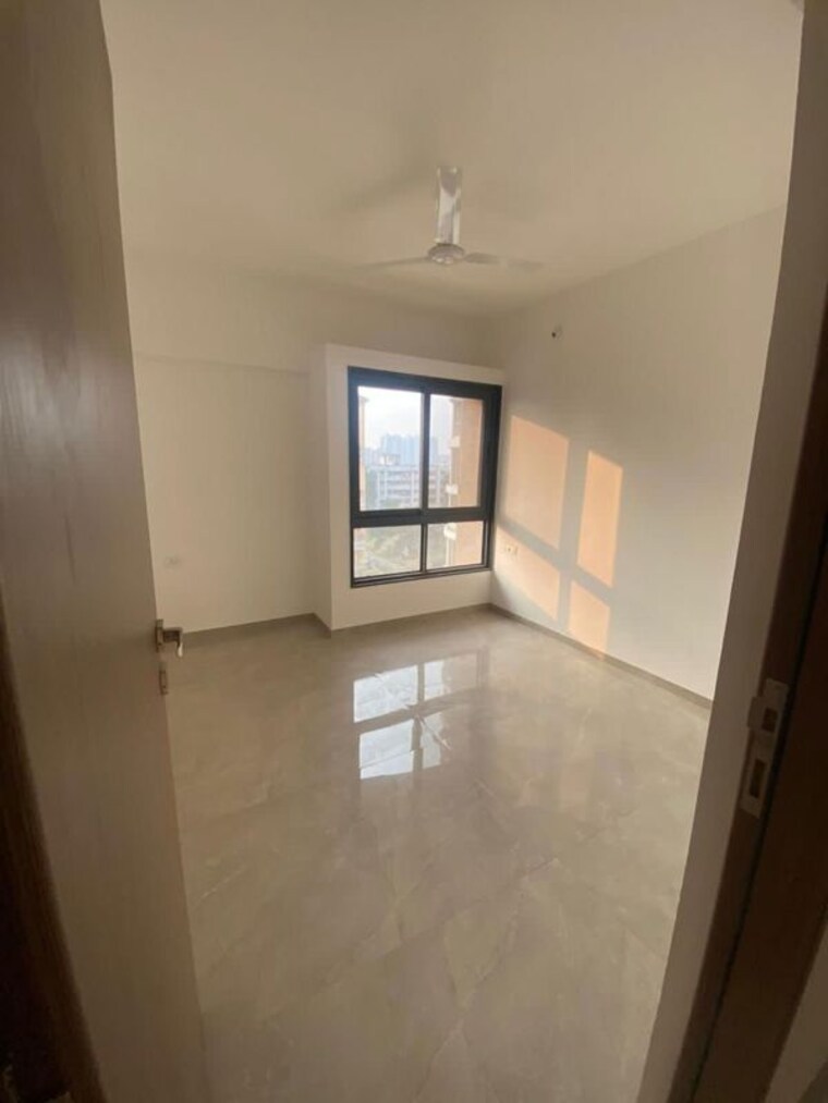 Room, choice-goodwill-crescent 2 Bedroom 635 Sq.Ft. Apartment In Mundhwa Pune 9816076