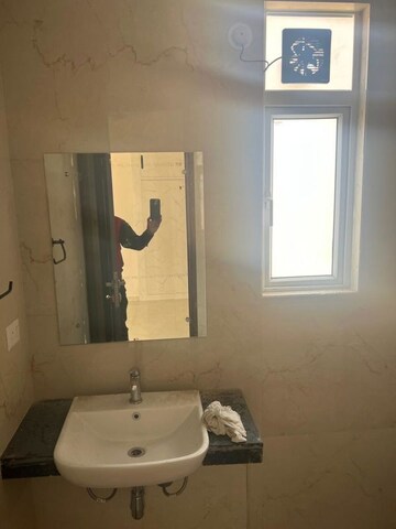 Bathroom in 2.5 BHK Apartment at M3M Soulitude, Sector 89 – for Rent