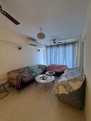Living Room in 3 BHK Apartment at DLF The Skycourt, Sector 86 – for Rent