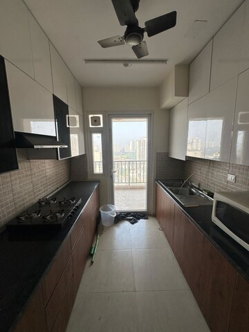 Kitchen in 3 BHK Apartment at DLF The Skycourt, Sector 86 – for Rent