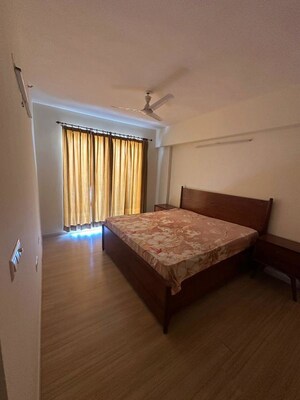 Bedroom in 3 BHK Apartment at DLF The Skycourt, Sector 86 – for Rent