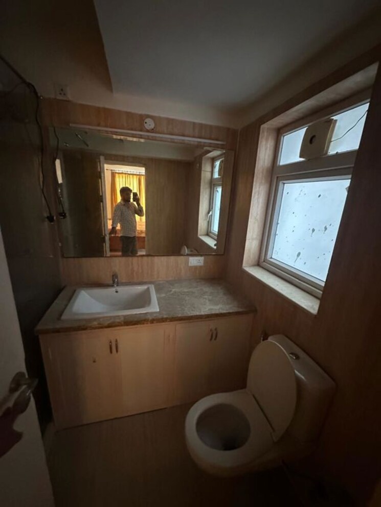 Kitchen, dlf-the-skycourt 3 Bedroom 1931 Sq.Ft. Apartment In Sector 86 Gurgaon 9816244