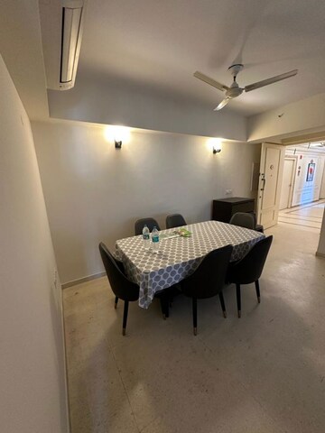 Bedroom in 3 BHK Apartment at DLF The Skycourt, Sector 86 – for Rent